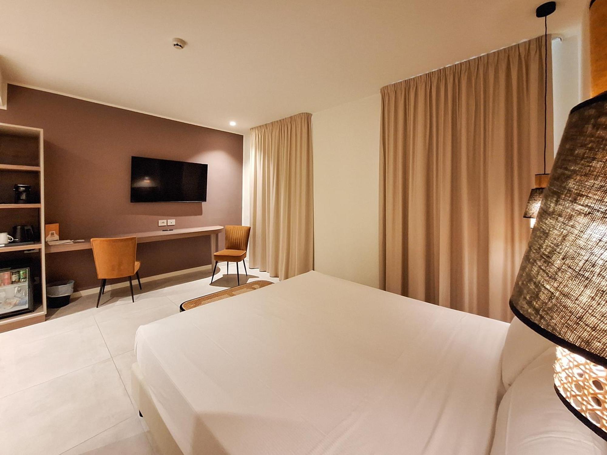 Hotel Lauri Мачерата Экстерьер фото