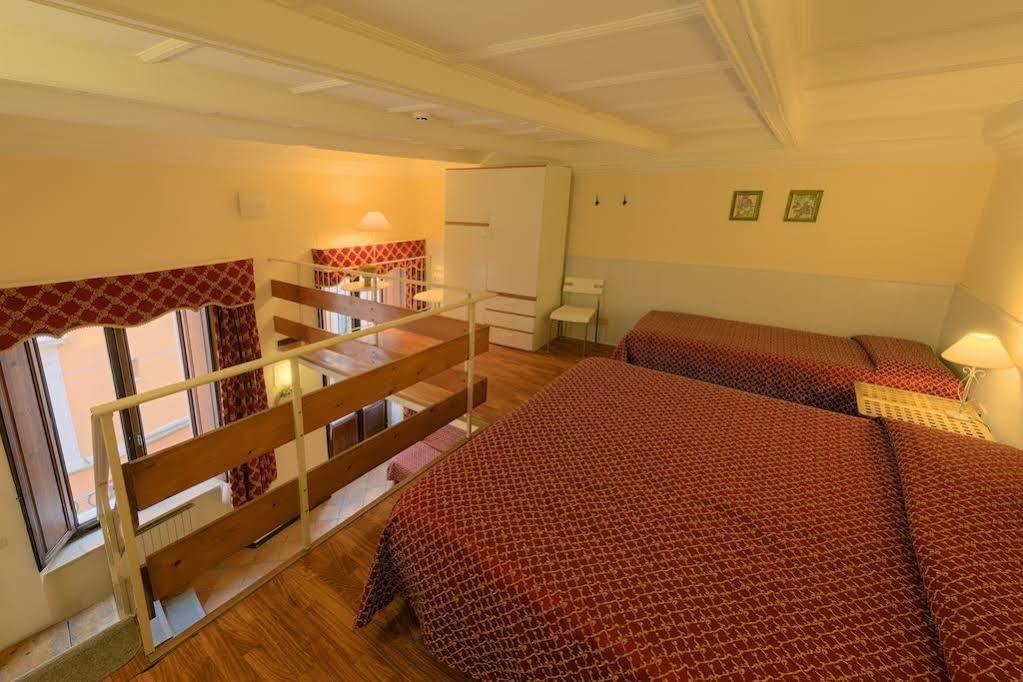 Hotel Lauri Мачерата Экстерьер фото